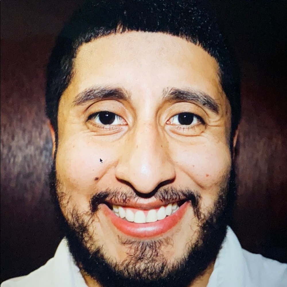 Meet your Posher, Marcos